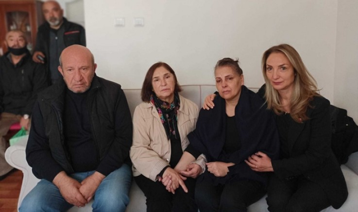 Selvi Kılıçdaroğlu, Haydarcan Kılıçdoğan’ın ailesini ziyaret etti