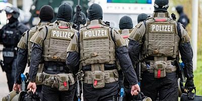 Almanya'da üniversitede bıçaklı saldırı: 4 yaralı