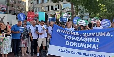 İzmir'de çevreciler, asbestli gemi için nöbet eylemi başlattı