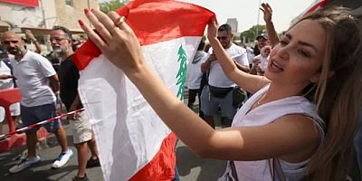 Lübnan seçimleri: Genç seçmenler ekonomik krize karşı 'intikam' istiyor