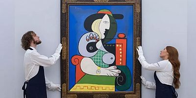 Picasso'nun 'Saatli Kadın' tablosu 139 milyon dolarla 2023’ün rekorunu kırdı 