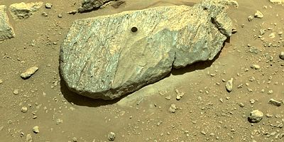Toplanan kaya örnekleri Mars’ta eskiden yaşam olduğu görüşünü güçlendiriyor 