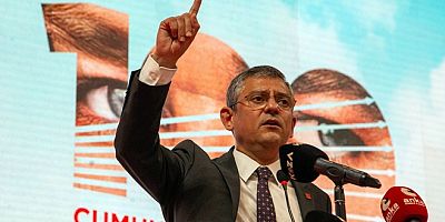 VİDEO- Özgür Özel CHP Adana İl Kongresi'nde konuştu: 'Gelin bu partiyi birlikte değiştirelim' 