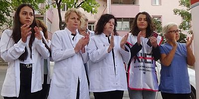 VİDEO- Aile hekimleri, sağlıkta şiddeti protesto için iş bıraktı!
