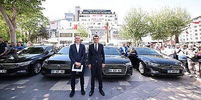 AKP'nin kalesiydi CHP'ye geçti: Belediye başkanı israfın fotoğrafını paylaştı