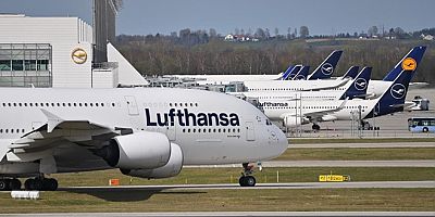 Almanya'nın ünlü havayolu şirketi Lufthansa binlerce kişiyi işten çıkaracak