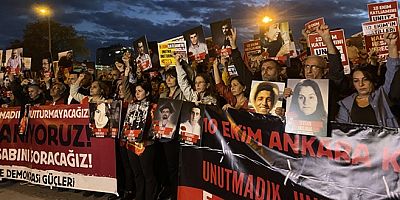 Ankara Gar Katliamı'nda yaşamı yitirenler anıldı: “İktidar failleri örtbas etmenin telaşı içinde