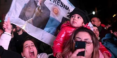 Arjantin'deki eyalet seçimlerini muhalefet kazandı