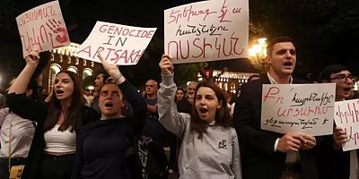 Ateşkes sonrası Ermenistan'da protestolar: Göstericiler, Paşinyan'ın istifasını istedi 