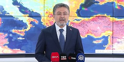 Bakan Yumaklı son durumu duyurdu: '55 orman yangınının 45’ini kontrol altına aldık’