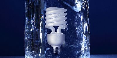 Bilim insanları açıkladı: Buzun elektrik üretebildiği ortaya çıktı