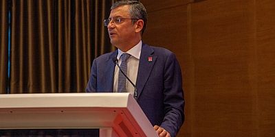 CHP Genel Başkanı Özgür Özel ilk toplantısını il başkanlarıyla yaptı