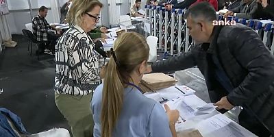 CHP Kurultayı'nda iki 'liste' yarıştı: PM ve YDK seçimleri için oy verme işlemi sona erdi