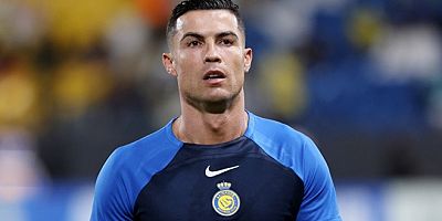 Dünyaca ünlü Portekizli futbolcu Ronaldo İran'da 99 kırbaç cezasına çarptırıldı