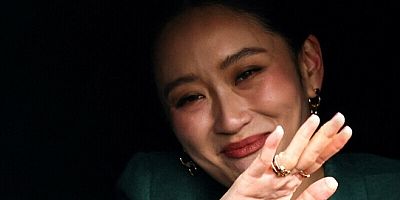 En genç başbakan olmuştu: Tayland Başbakanı görevden alındı