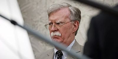 FBI, Trump’ın eski Ulusal Güvenlik Danışmanı John Bolton’ın evine baskın düzenledi
