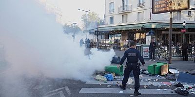 Fransa'da 'Her Şeyi Durdur' protestoları: 200'e yakın kişi gözaltına alındı