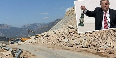 VİDEO- Kamer Genç'in memleketi Nazımiye'de, 5 yılda bir kilometre yol dahi yapılamadı