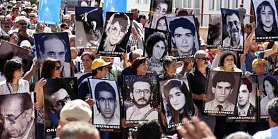 Kararın ardından Kılıçdaroğlu'ndan tepki: “İnsanlık suçunun zaman aşımı olmaz”