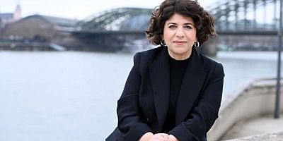 Köln belediye başkan adayı Berivan Aymaz'a nefret kampanyası