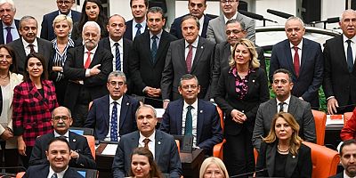 Meclis'te 'Yargıtay' protestosu! Milletvekillerini ziyaret eden Özgür Özel'den açıklama