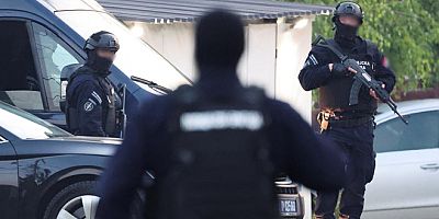 Moldova’da seçim öncesi provokasyon iddiası: 74 gözaltı