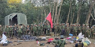 Myanmar'da çatışmalar şiddetlendi: 90 bin kişi evlerinden kaçtı 