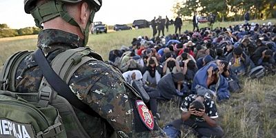 Sırbistan'da polis operasyonunda 4 bin 500 düzensiz göçmen tutuklandı 