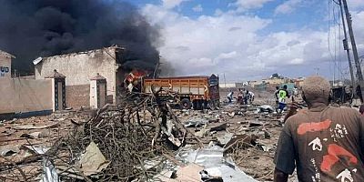 Somali'de bombalı araçla saldırı: En az 10 kişi hayatını kaybetti