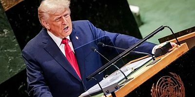 Trump: 7 savaşı bitirdim, BM bana bozuk prompter ve arızalı yürüyen merdiven verdi