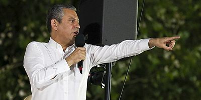 VİDEO- Özgür Özel'den dikkat çeken '30 Ağustos Zafer Bayramı' mesajı